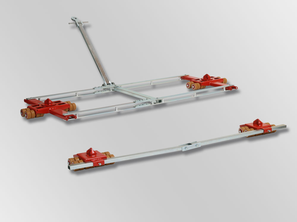 Tandem trolleys for container transport
